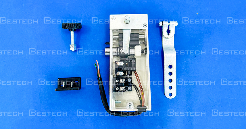 Lift Door locking device - Left side